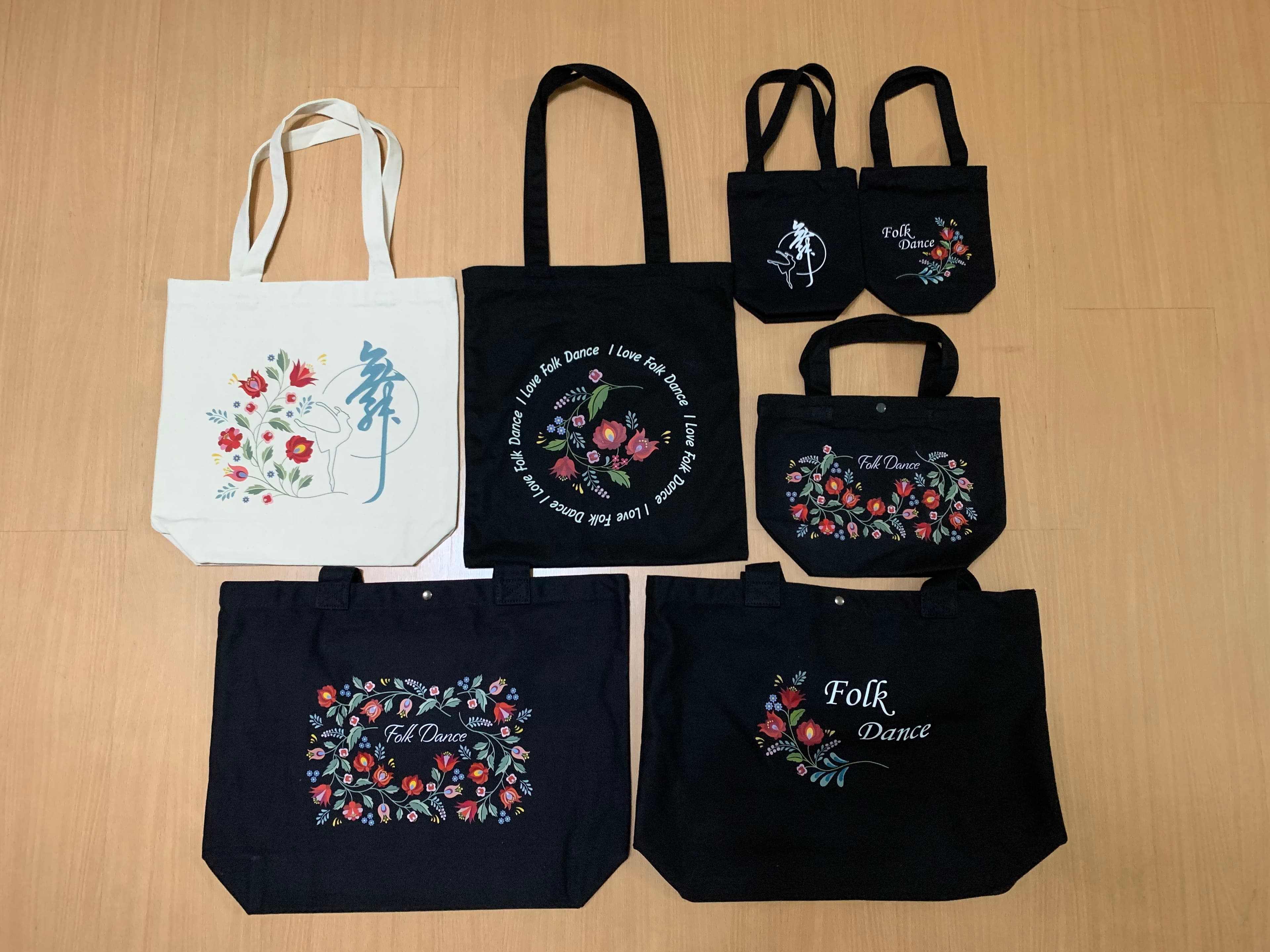 From Digital Art to Products | 從電繪到文創 — 5