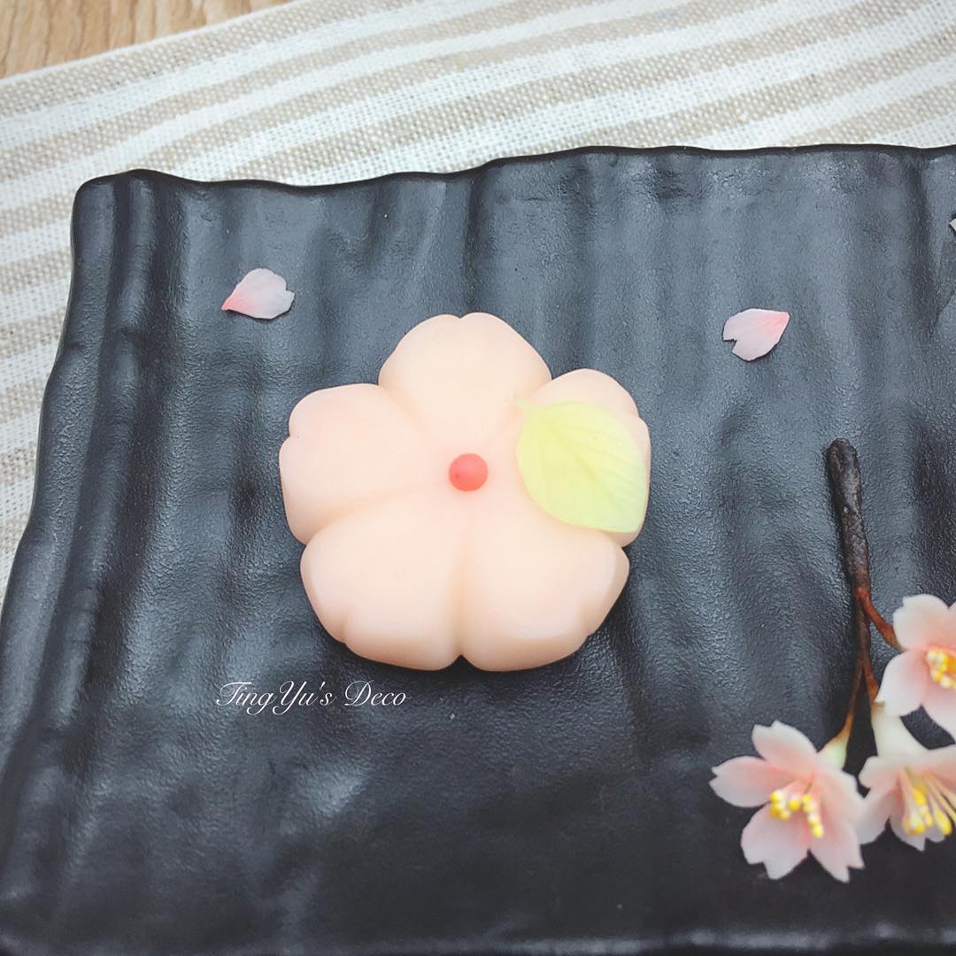 Fake Food | 仿真食物 — 6